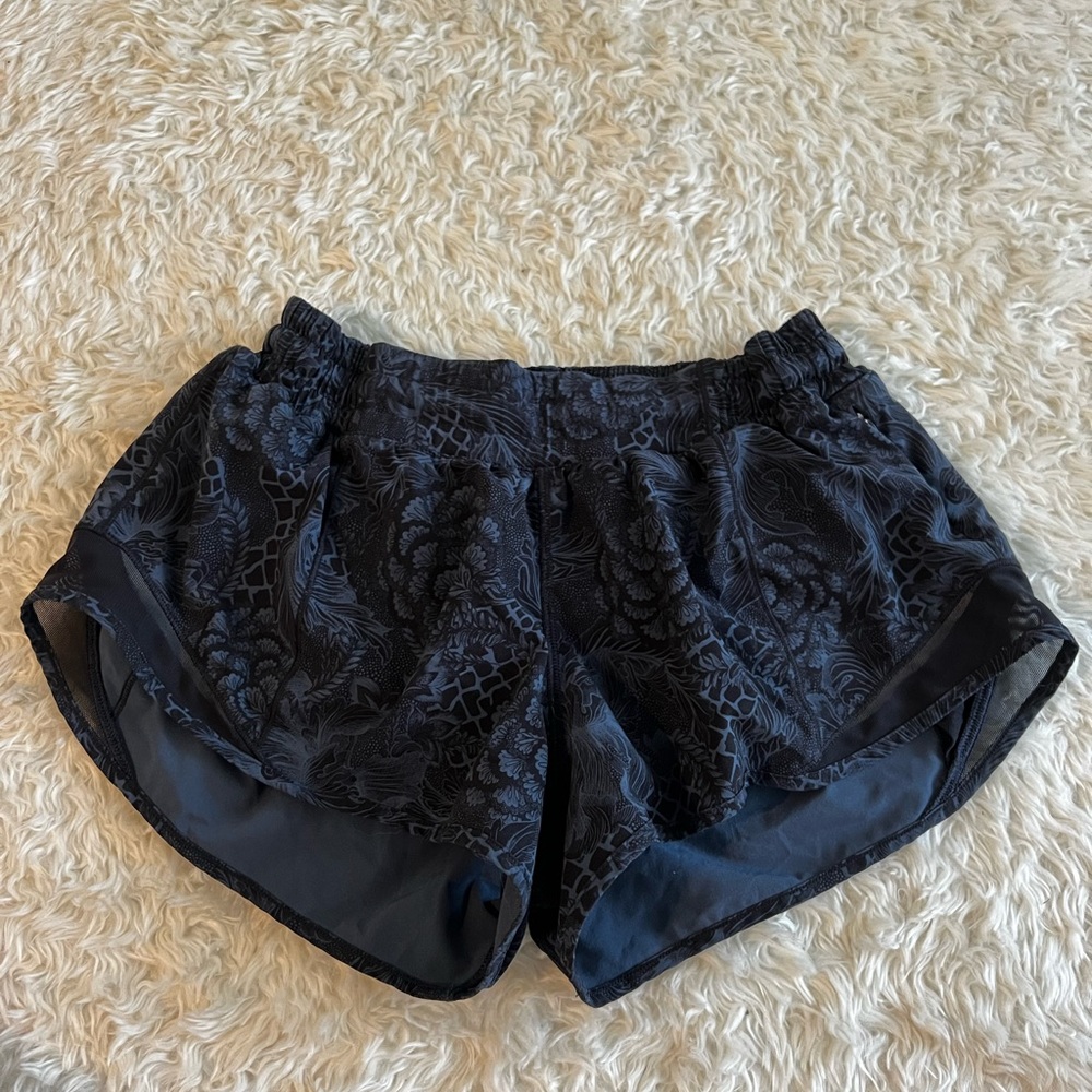 Lululemon Hotty Hot Shorts